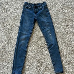 Lucky skinny jeans